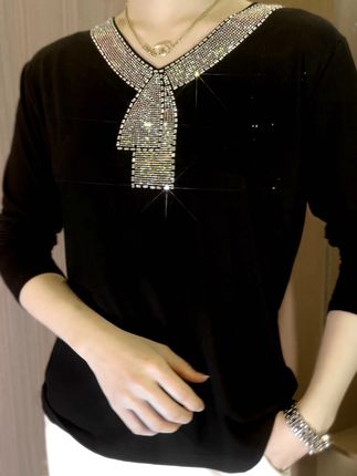Ideales Geschenk - Hochwertiges Winter-T-Shirt aus Kunstvelours mit Strasssteinen, warm und modisch.
