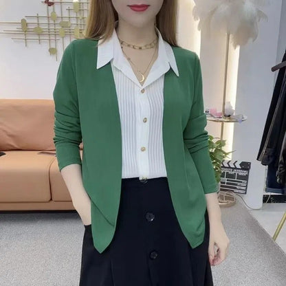 🎁[Perfektes Geschenk] Zweiteiliges Damen-Strickshirt aus Kunststrick – Eleganz und Komfort in einem