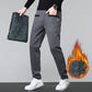 Ideales Geschenk - Lässige Stretch-Hose mit geradem Bein und großen Taschen für Männer